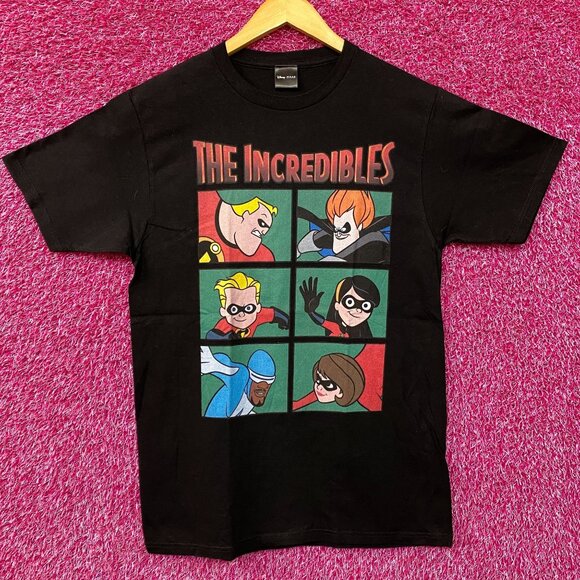Disney x Pixar The Incredibles Character Panels Graphic Tee Medium - Picture 1 of 4